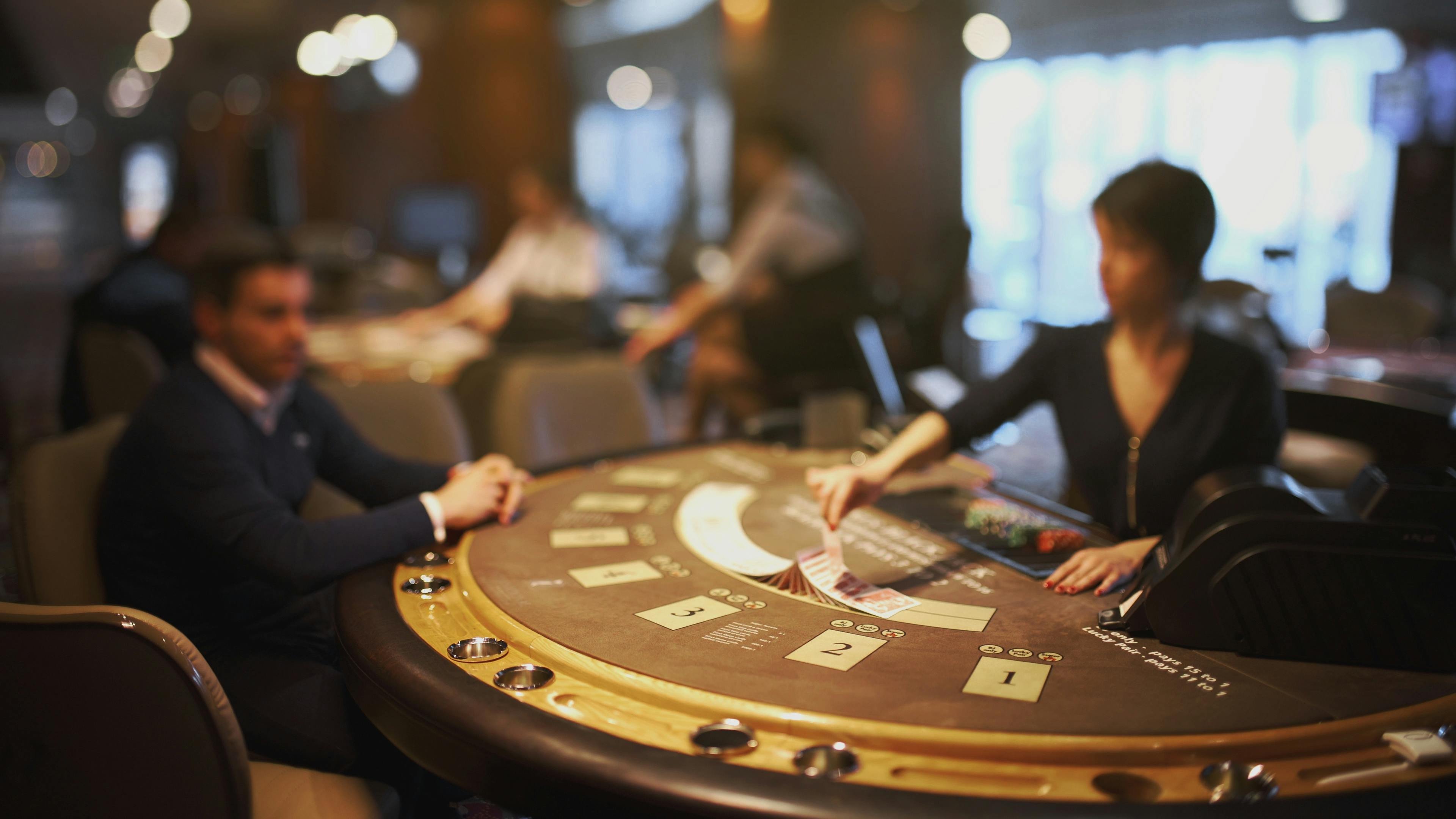 f61 ကာစီနို Baccarat Roulette Slots Myanmar ကစားသမားများ